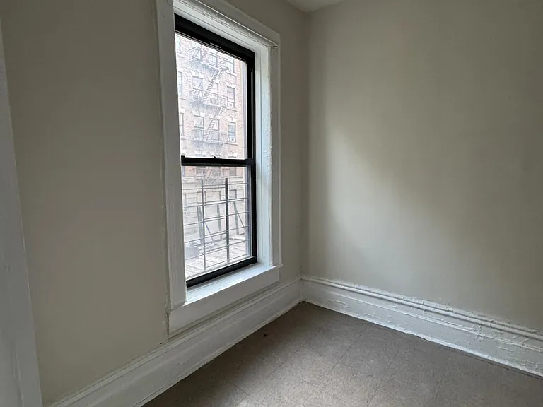 125 W 142nd St #6 — Photo 3