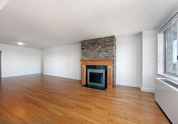 5th image of 424 W End Ave #810