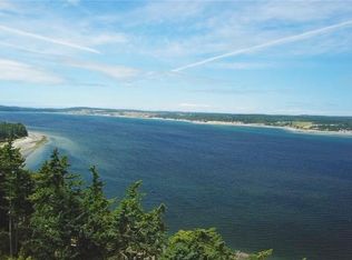 1204 NE Burnham Pl, Coupeville, WA 98239