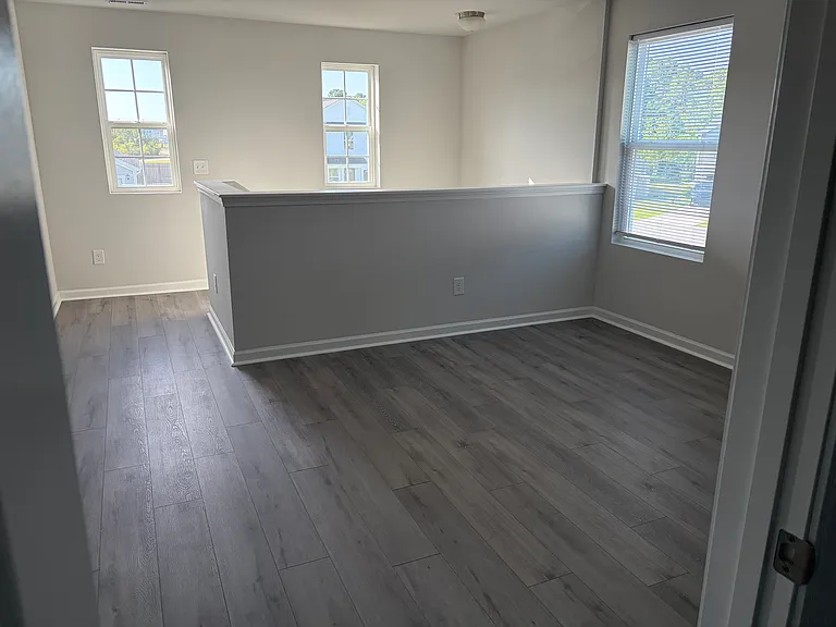 304 Range Cir — Photo 22