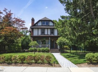 149 Cedar Ln, Hillsdale, NJ 07642