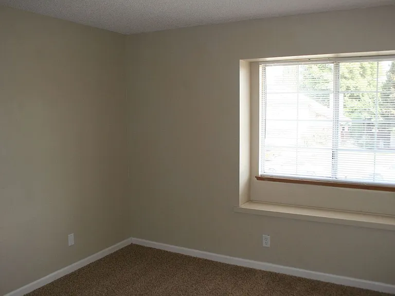 4615 Gardenwood Ln — Photo 15