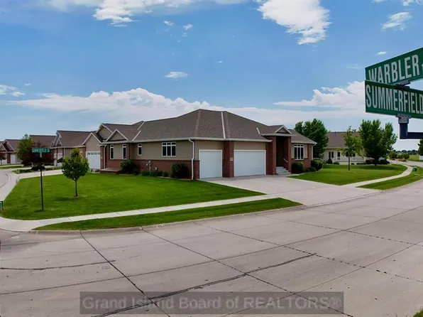 1413 Summerfield Ave, Grand Island, NE 68803