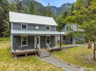 204 Whitton Ave, Granite Falls, WA 98252