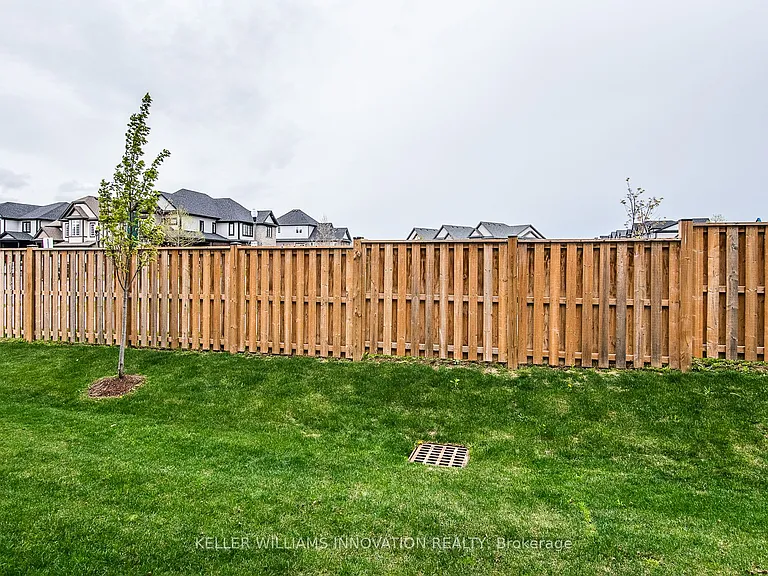 155 Thomas Slee Dr #1D — Photo 33