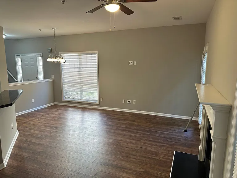 7040 Biltmore Trce — Photo 18