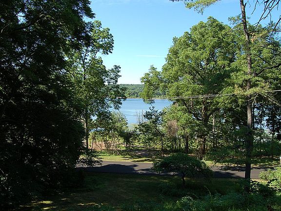 2nd image of 484 Barton Shore Dr
