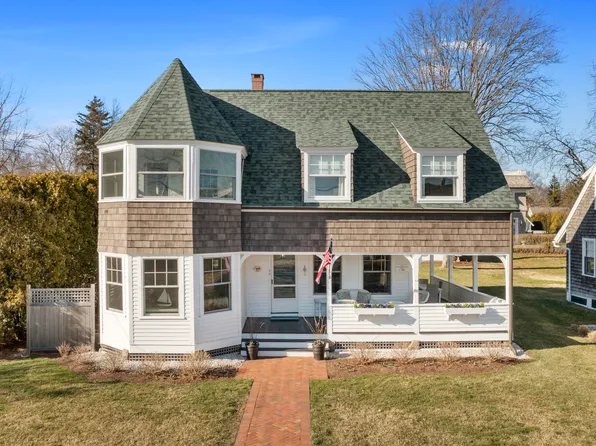 99 Middle Beach Road, Madison, CT 06443