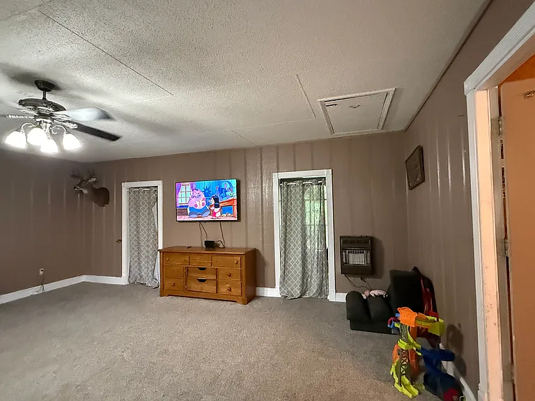 191 Hunter Rd — Photo 16