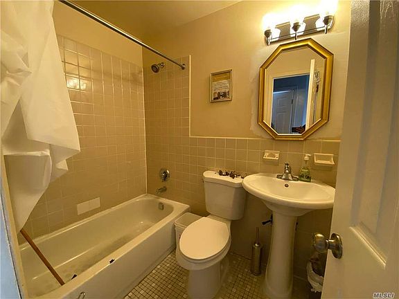 4th image of 117-00 145th St