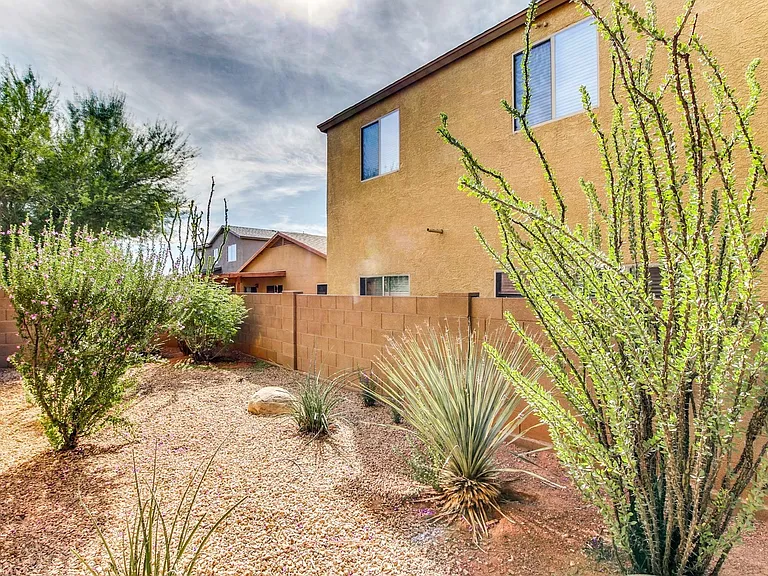 6790 S Avenida Del Abrazo — Photo 23