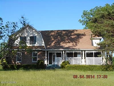 2nd image of 5218 E 120th St