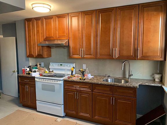 2nd image of 5426 Torresdale Ave