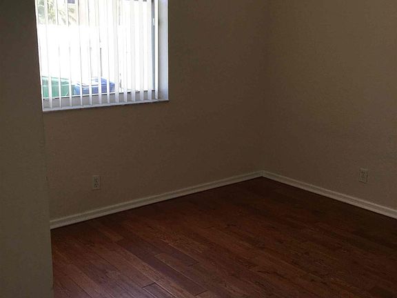 1_-_Full_Marketing_Photos-23