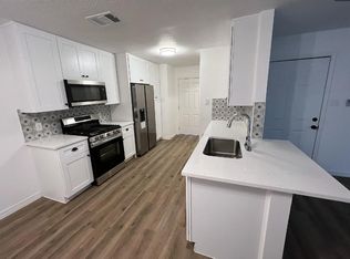 9805 Aberdeen Way #B, Austin, TX 78753