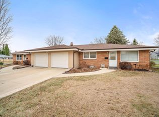 734 Judith Ct, West Bend, WI 53095