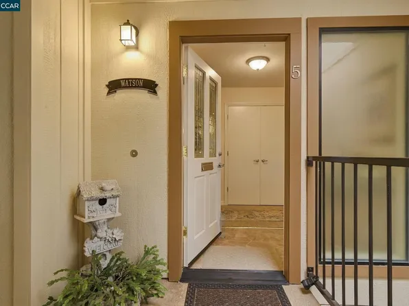 1209 Running Spgs #5, Walnut Creek, CA 94595