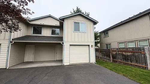 3016-3022 SW Juniper Ave Photo 1