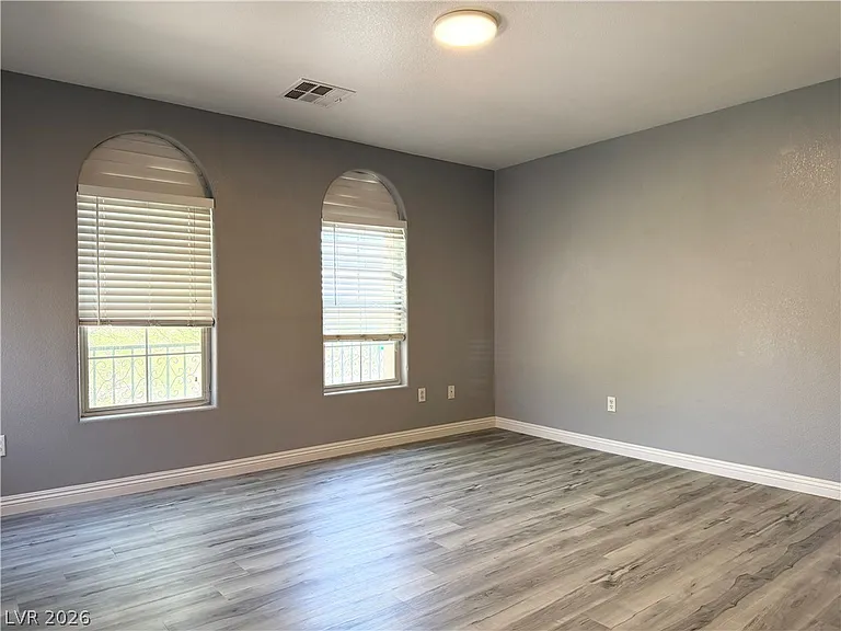 10329 Kalang St — Photo 18