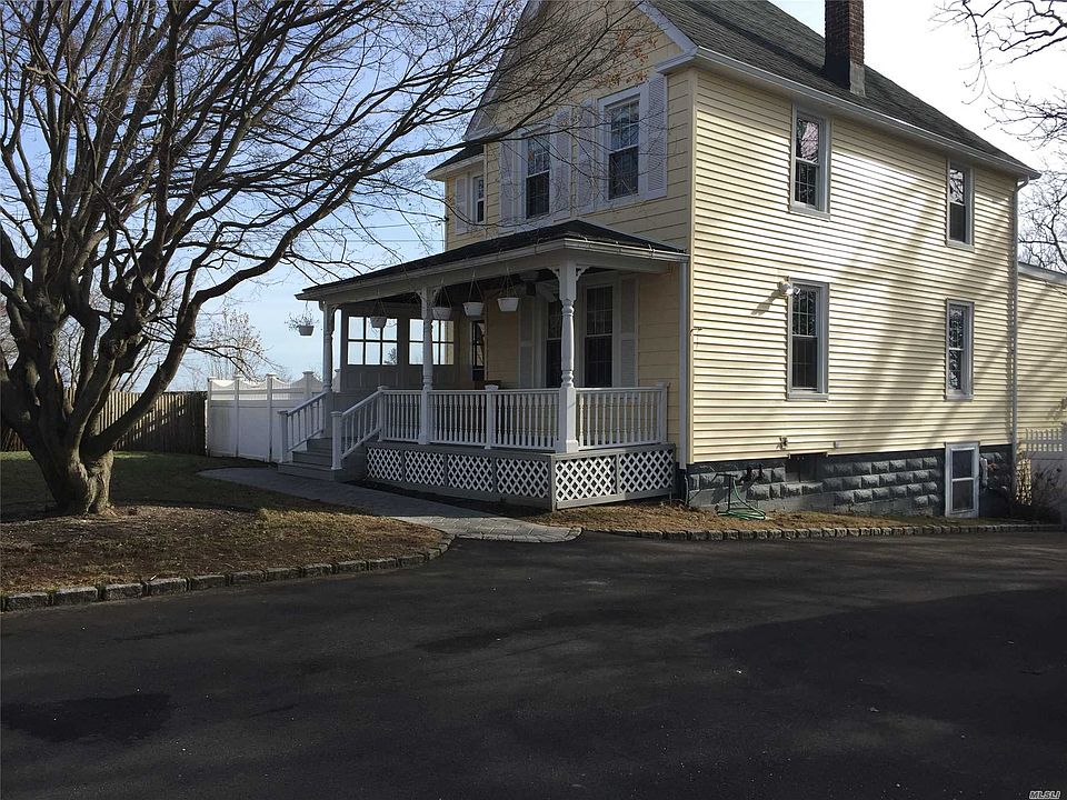 1st image of 64 Blydenburg Ave