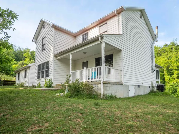 1761 Conners Valley Rd, Draper, VA 24324