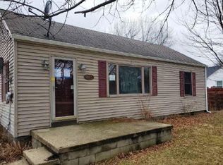 11060 Island Rd, Grafton, OH 44044