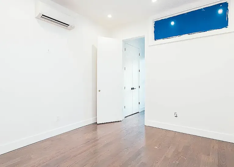 659 Seneca Ave #2L — Photo 7