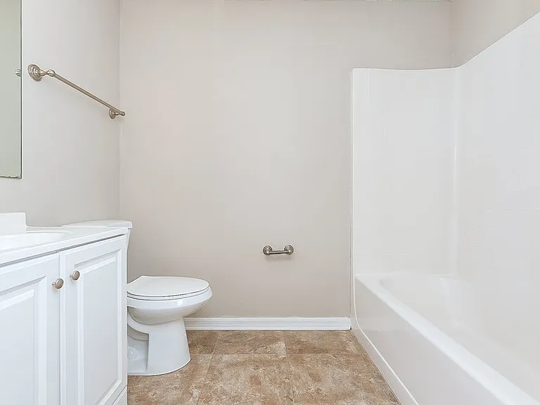 1159 Newcomb Ave — Photo 15