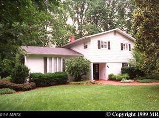 3806 Forest Grove Dr, Annandale, VA 22003