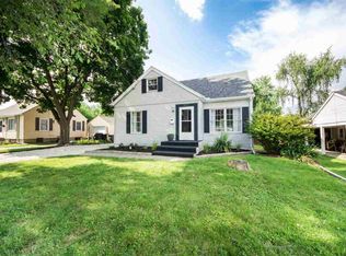 1027 W Willow Ln, Peoria, IL 61614