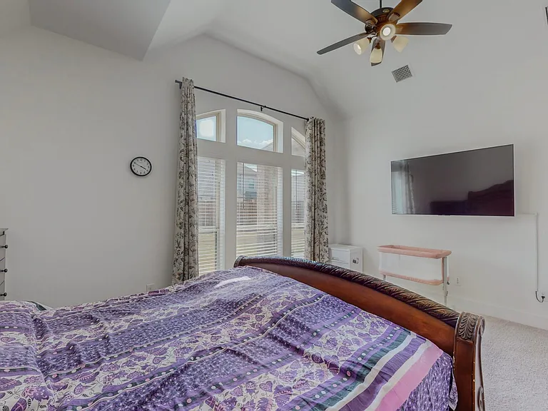 1303 Buttermere St — Photo 54