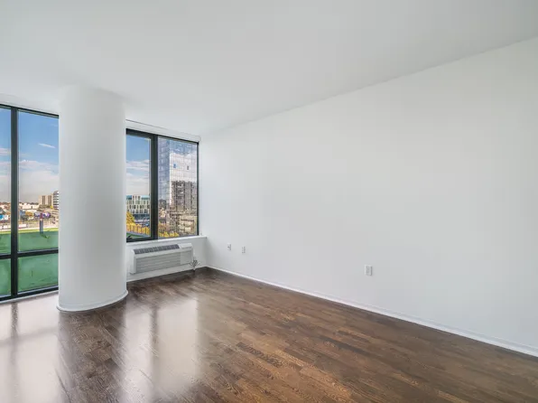 2030 Hudson Street image 268 of 284