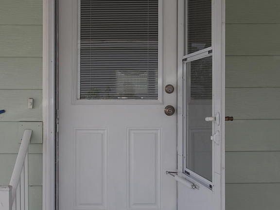 4th image of 521 Barb Ann Ln