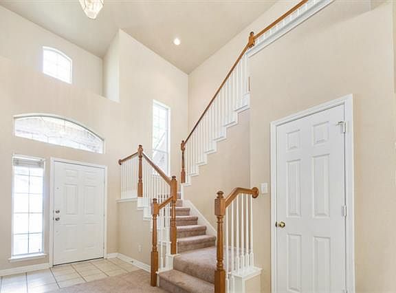 5th image of 7219 Pheasant Ct