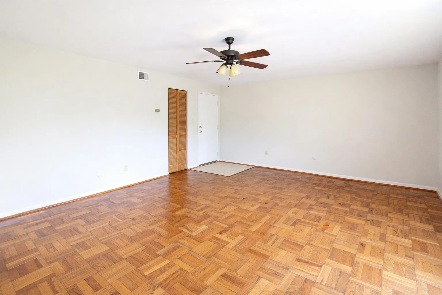 2 bed, 850 sqft, $1,105 — Photo 3