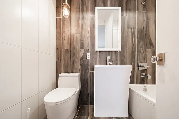 Rented by Goose Property Management LLC | media 14