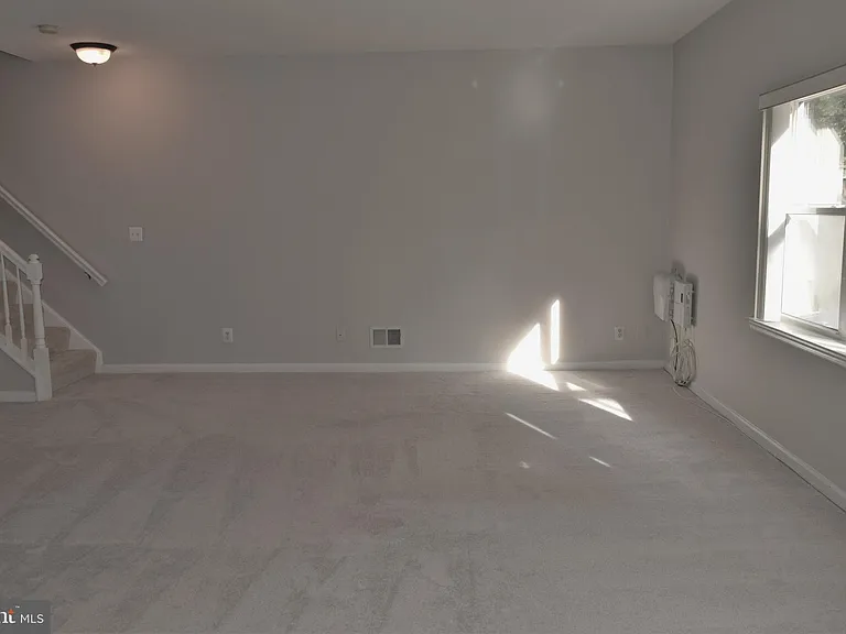 8933 Royal Astor Way — Photo 42