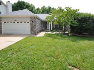 2906 Wood Poppy Dr, Florissant, MO