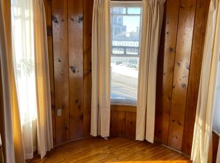 702 Center Ave APT 12, Bay City, MI 48708