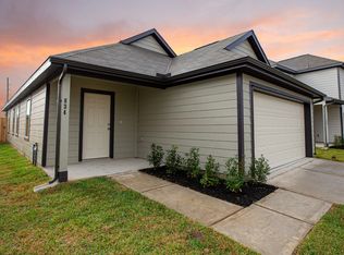 834 Gavin Walker Dr, Rosharon, TX 77583