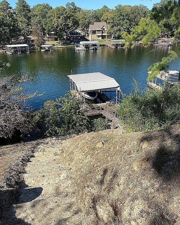 1st image of 244 Chappel Hill Rd