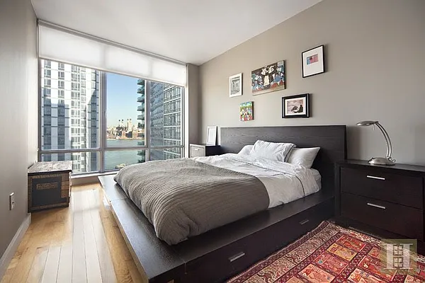 Sold by Halstead Real Estate | media 20