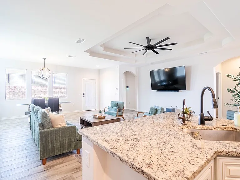 3611 El Cajon Ave — Photo 13