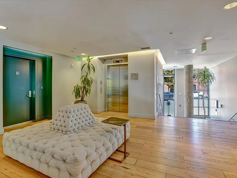 2125 Bryant St #308 — Photo 30