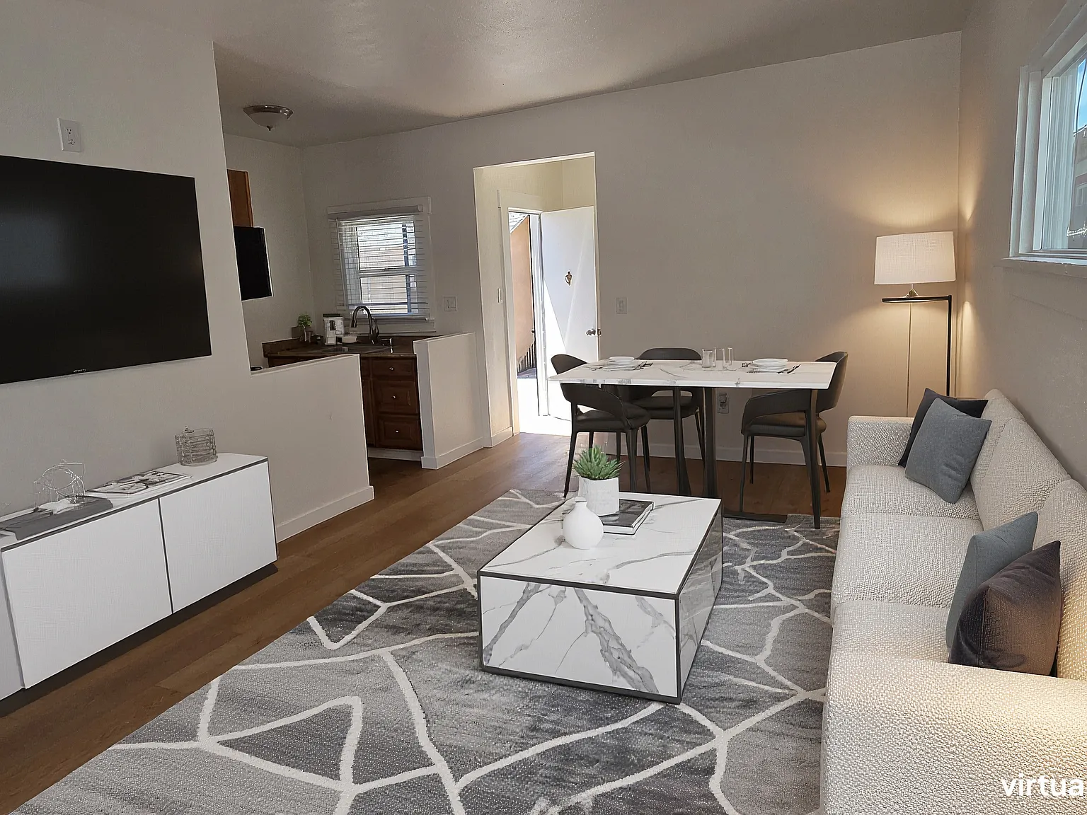 2 bed, 650 sqft, $1,995 — Photo 1