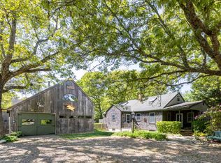 179 County Rd, Oak Bluffs, MA 02557