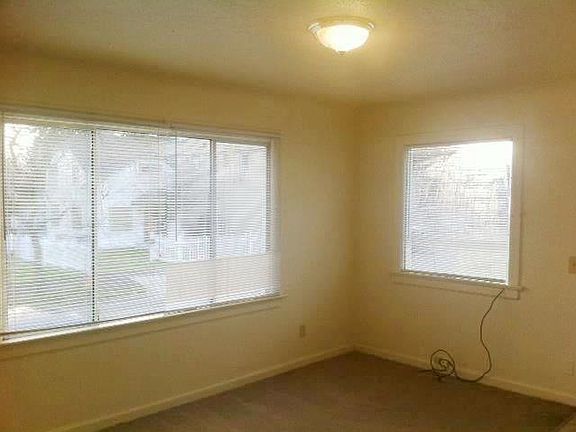 3rd image of 1307 Park Ave APT A