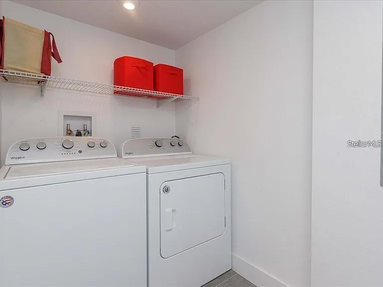 1830 Staunton Ave — Photo 11
