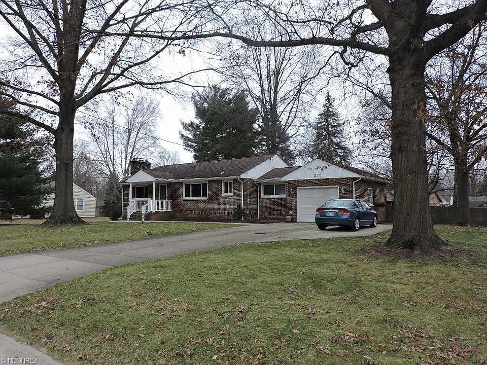 1st image of 275 Corunna Ave