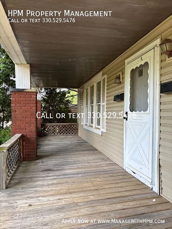 3 bed, 1.0 bath, $950 — Photo 3